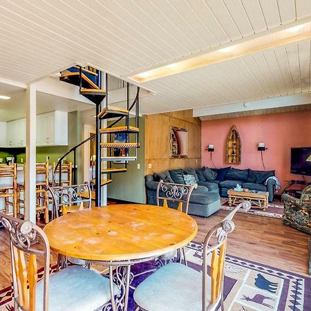 Waterfront Apres' Ski Cabin Villa South Lake Tahoe Bagian luar foto