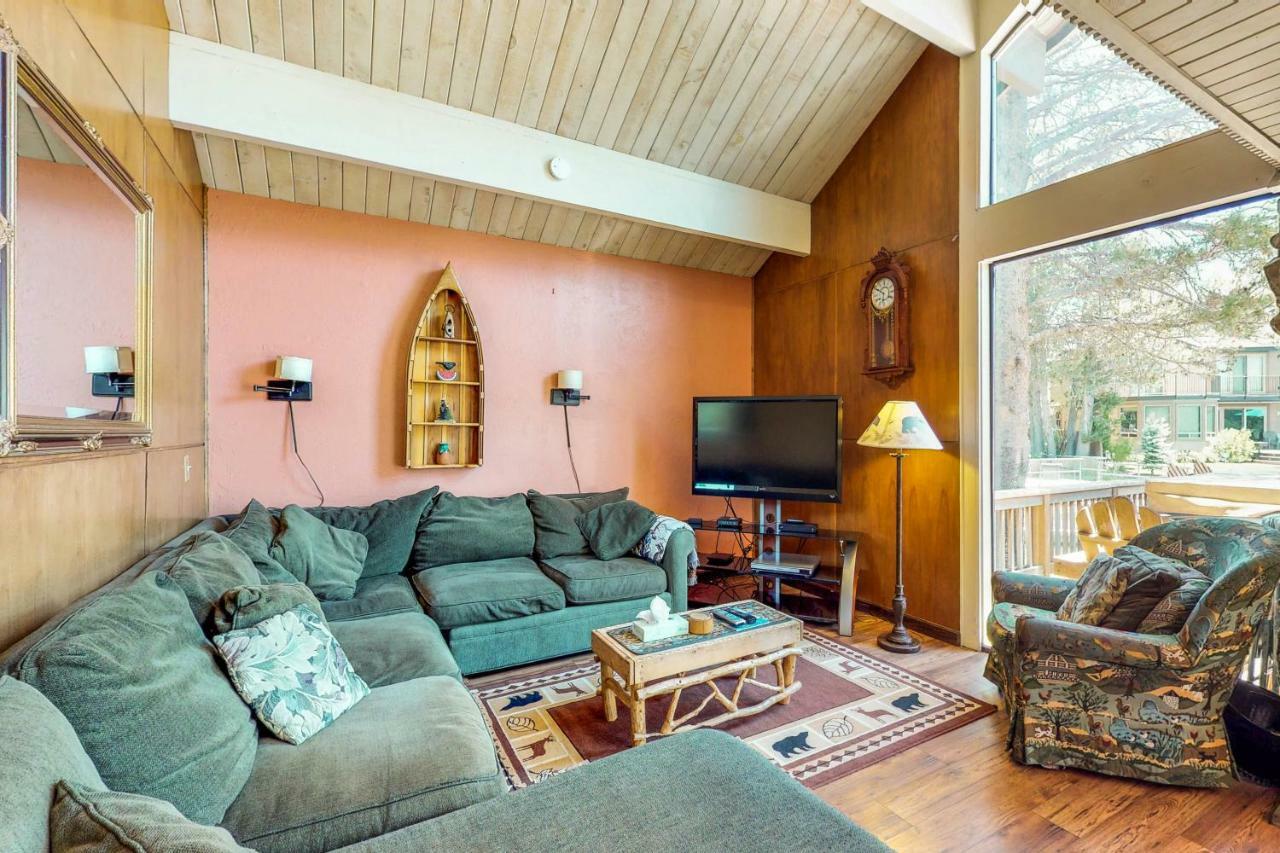 Waterfront Apres' Ski Cabin Villa South Lake Tahoe Bagian luar foto