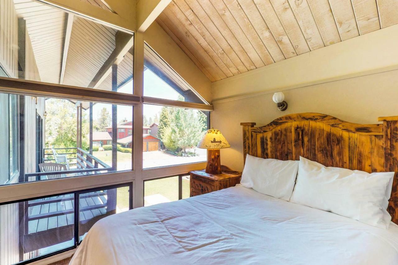 Waterfront Apres' Ski Cabin Villa South Lake Tahoe Bagian luar foto