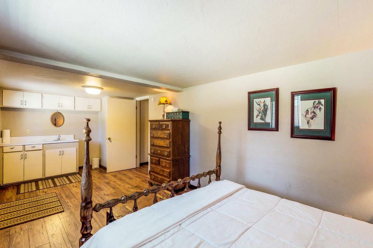 Waterfront Apres' Ski Cabin Villa South Lake Tahoe Bagian luar foto