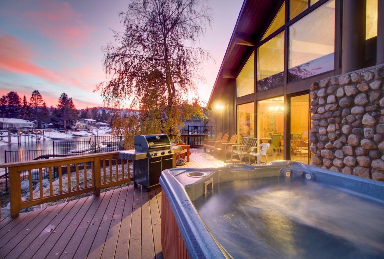 Waterfront Apres' Ski Cabin Villa South Lake Tahoe Bagian luar foto