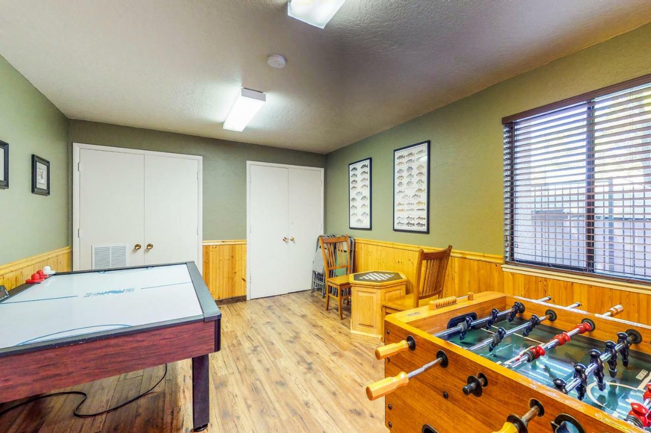 Waterfront Apres' Ski Cabin Villa South Lake Tahoe Bagian luar foto